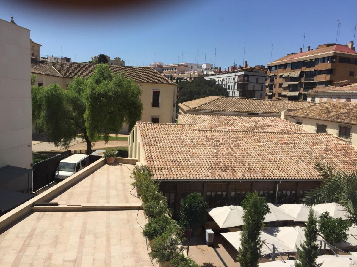 Exclusive Museum Apartment Valencia Exterior photo